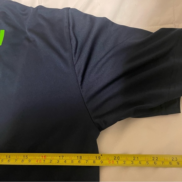 Russell Wilson Shirt Men Small Blue Lightweight NFL Football Seattle Seahawks - Picture 7 of 7